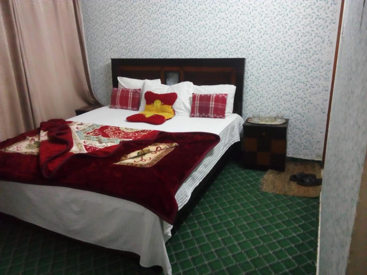 New City Lodges Guesthouse Islamabad Zimmer foto
